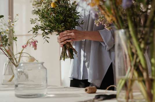 скільки можна дарувати квітів